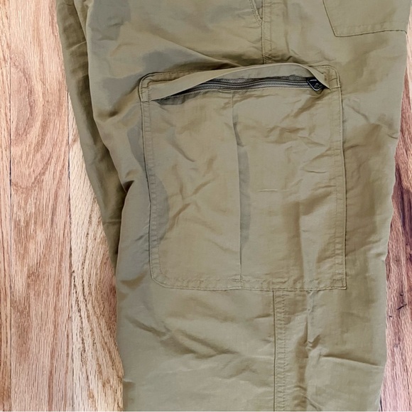 REI Hiking Pants - 32W 30L - Picture 11 of 11